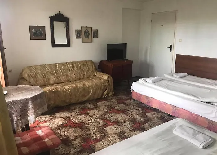 Guestrooms Ross